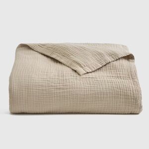 QUINCE Organic Airy Gauze Blanket King/Cal King Dune 4555